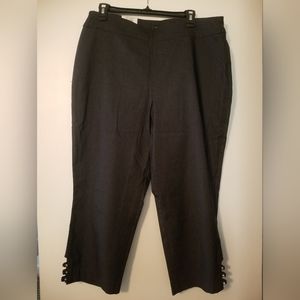 JM collection from Macys size large capri in Waverly denim color